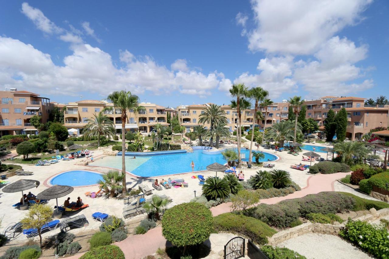 Limnaria Gardens Two Bedroom Apartment With Balcony Pafos Zewnętrze zdjęcie