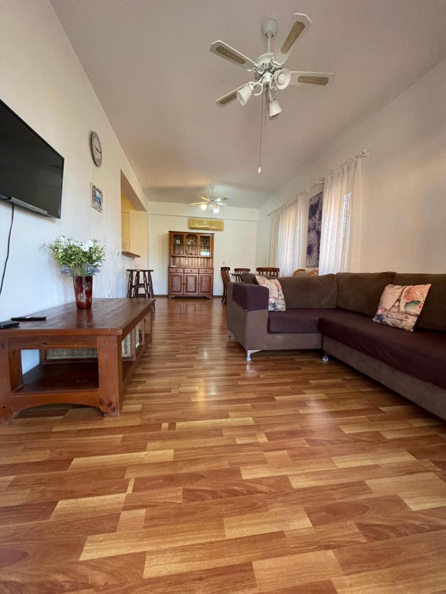 Limnaria Gardens Two Bedroom Apartment With Balcony Pafos Zewnętrze zdjęcie